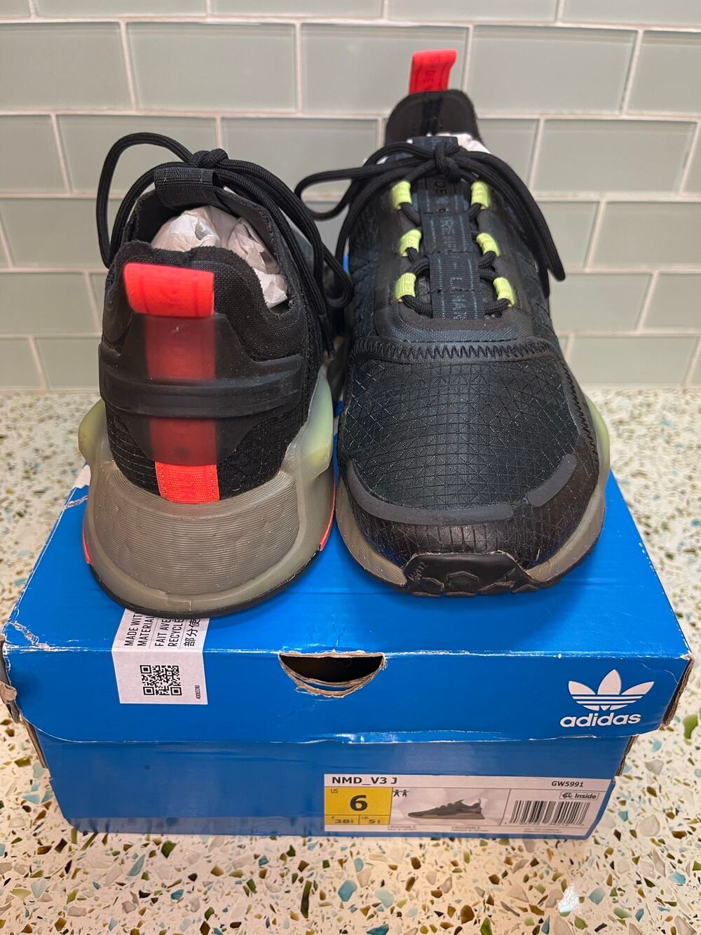 adidas NMD_V3 Black Red Lime Running Shoes GW5991 Women’s Size 7.5 (6Y)